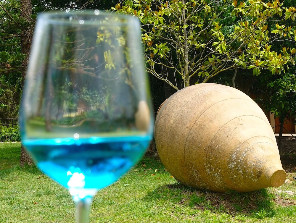 Ribas blue wine