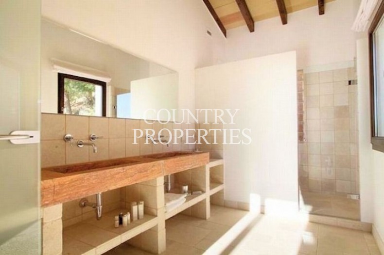 Property for Sale in Alaro, Magnificent Country House For sale With Amazing Views  Alaro, Mallorca, Spain